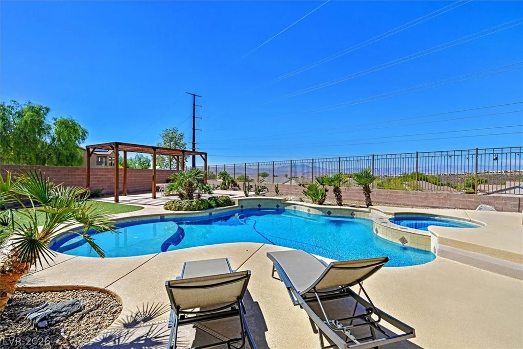 2296 Manosque, Henderson, NV 89044