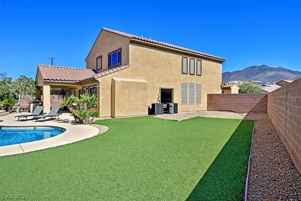 2296 Manosque, Henderson, NV 89044