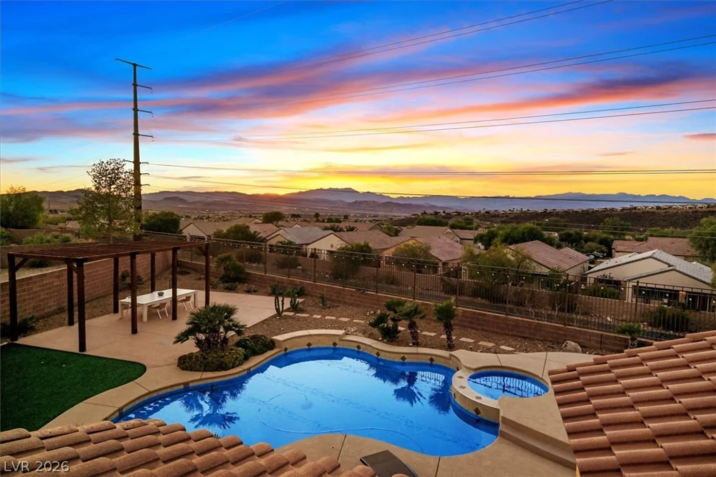 2296 Manosque, Henderson, NV 89044