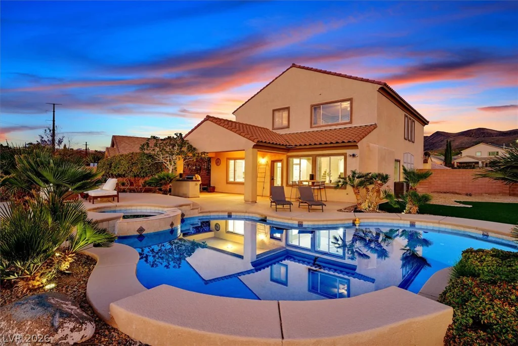 2296 Manosque, Henderson, NV 89044