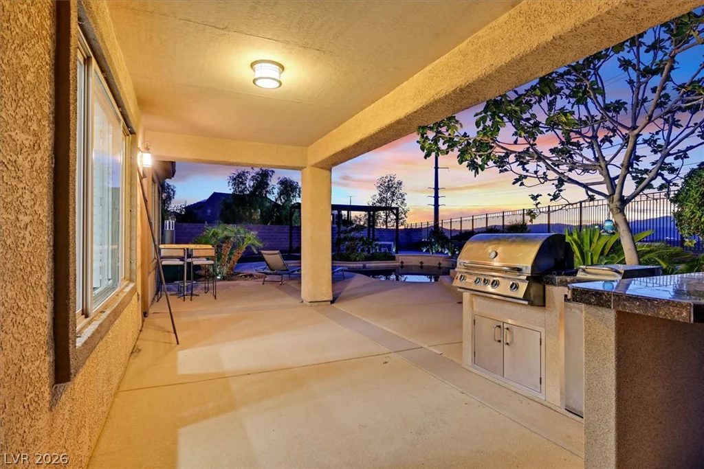 2296 Manosque, Henderson, NV 89044