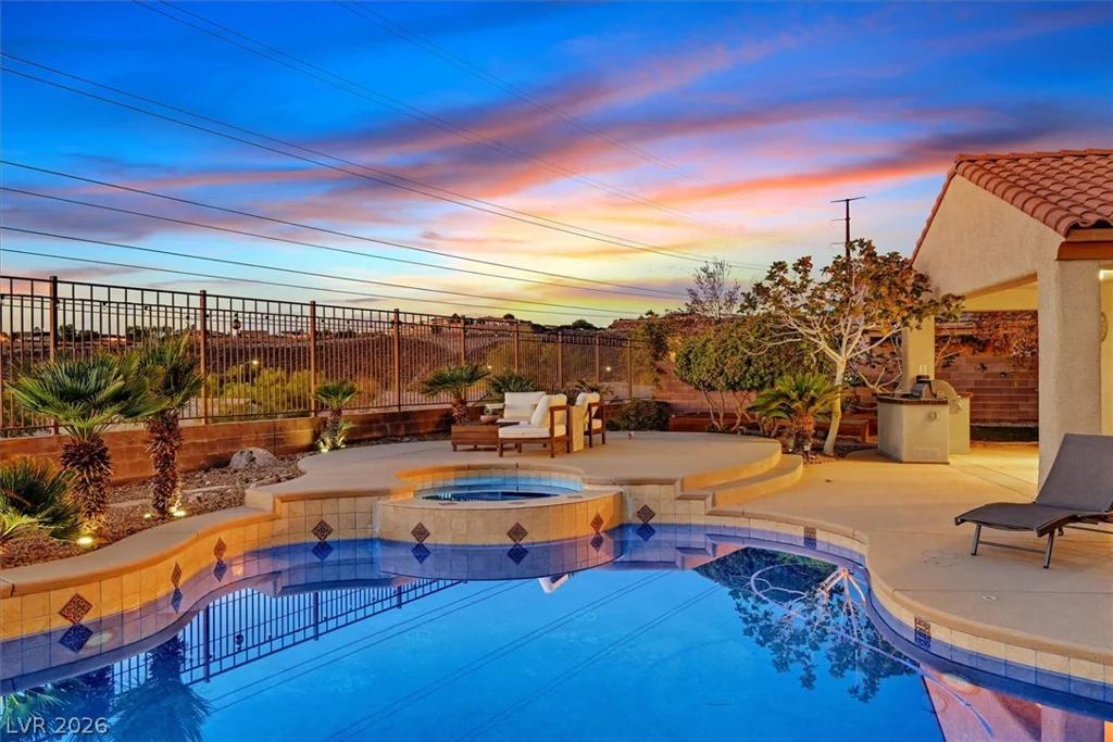2296 Manosque, Henderson, NV 89044