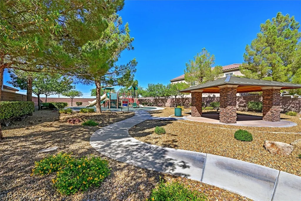 2296 Manosque, Henderson, NV 89044
