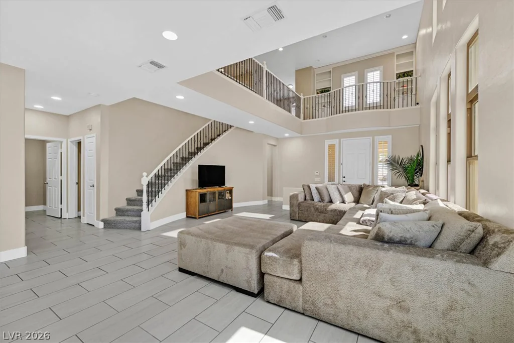 2296 Manosque, Henderson, NV 89044