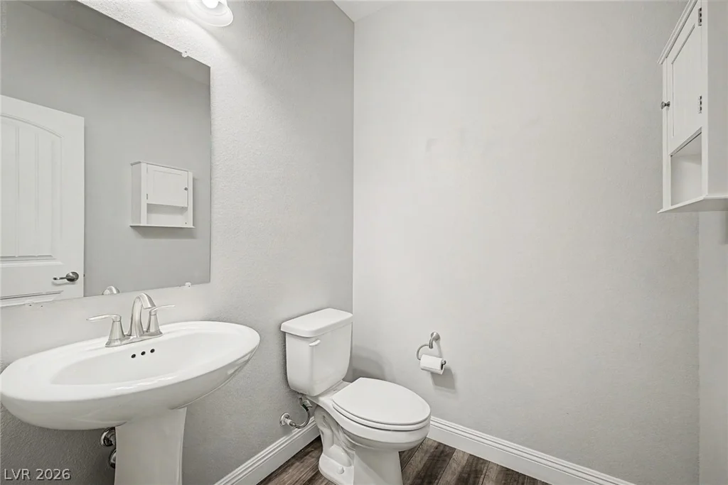 4618 Summer Azure, North Las Vegas, NV 89031