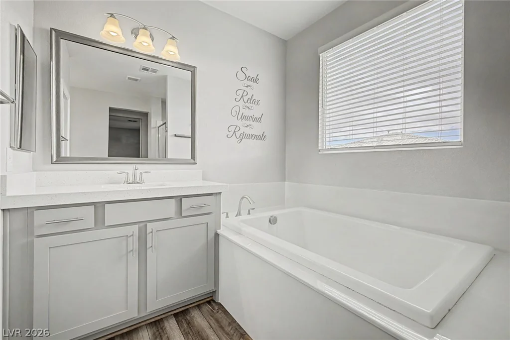 4618 Summer Azure, North Las Vegas, NV 89031