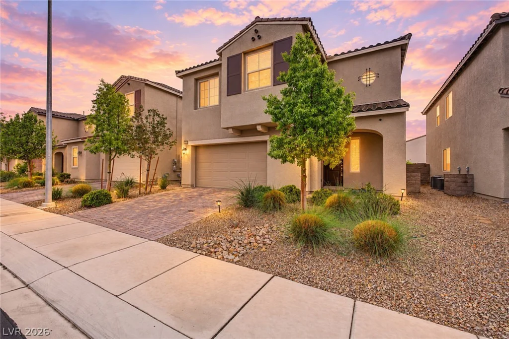 4618 Summer Azure, North Las Vegas, NV 89031
