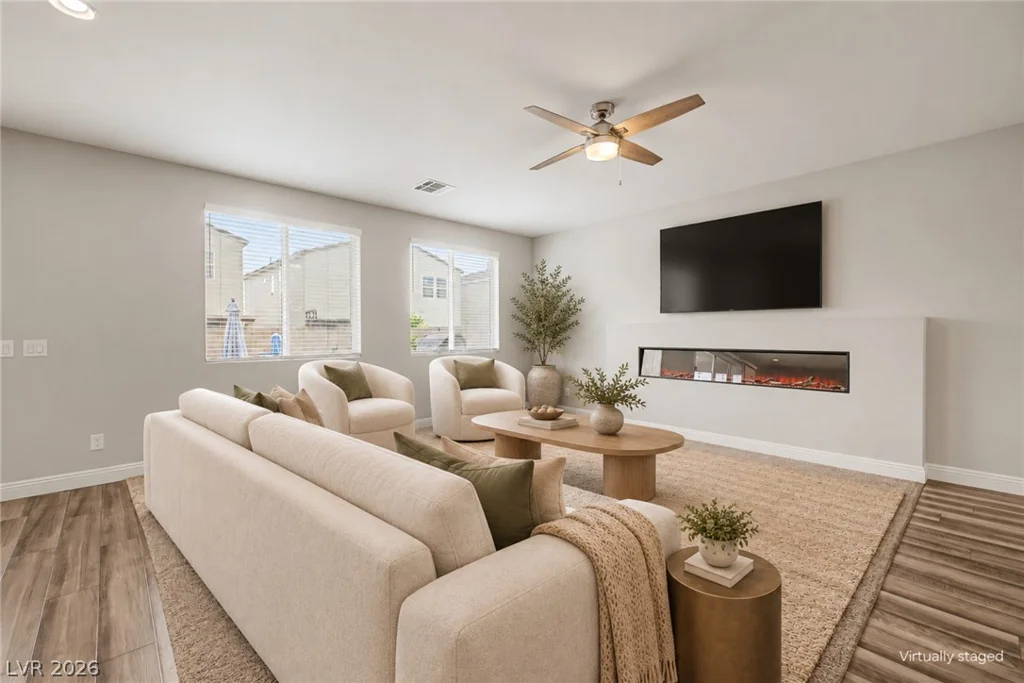 4618 Summer Azure, North Las Vegas, NV 89031