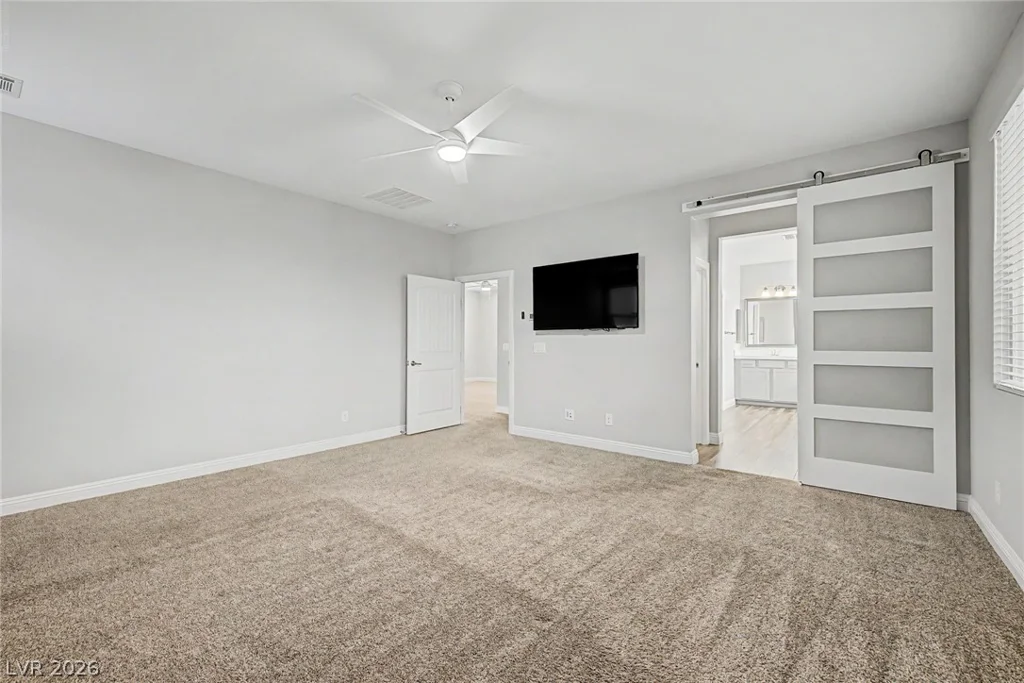 4618 Summer Azure, North Las Vegas, NV 89031