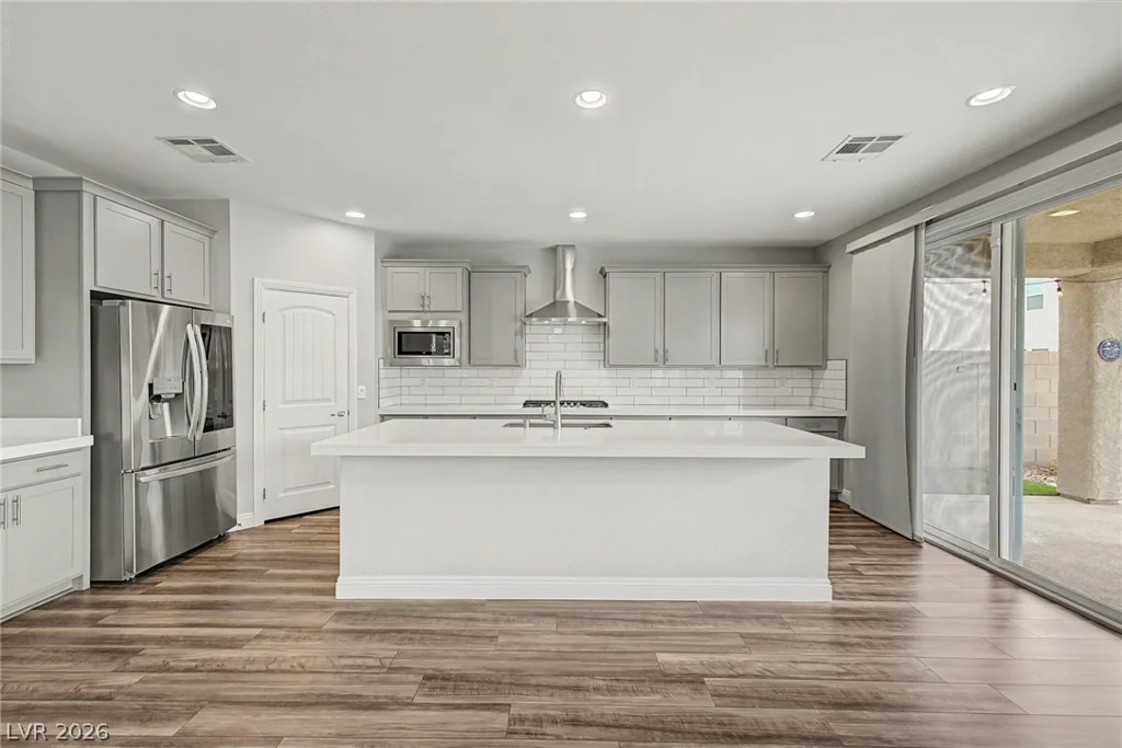 4618 Summer Azure, North Las Vegas, NV 89031