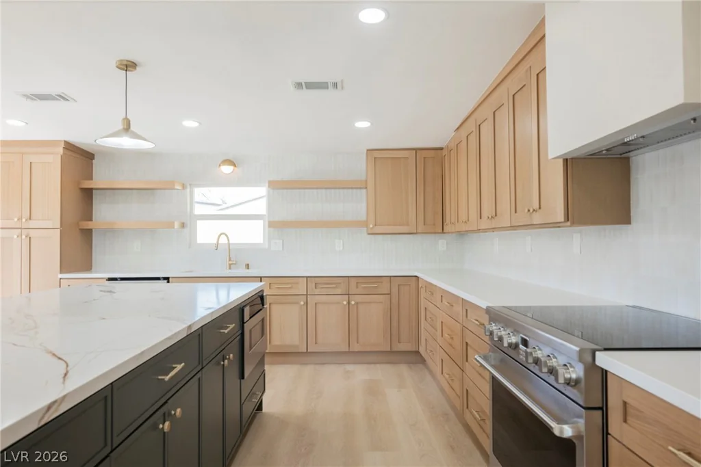617 Fairway, Henderson, NV 89015