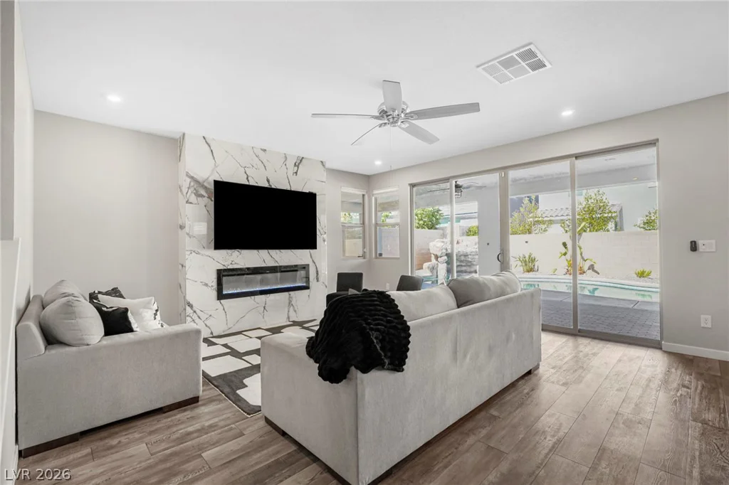 10310 Sierra Skye, Las Vegas, NV 89166
