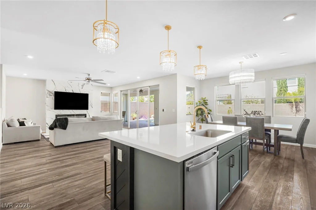10310 Sierra Skye, Las Vegas, NV 89166