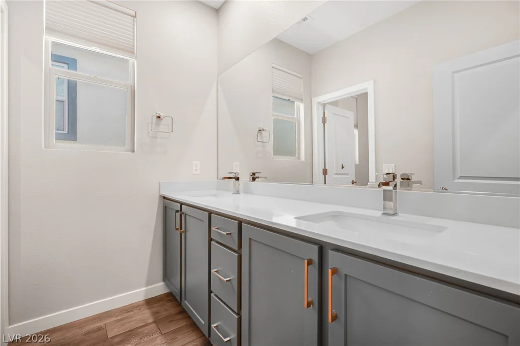 10310 Sierra Skye, Las Vegas, NV 89166