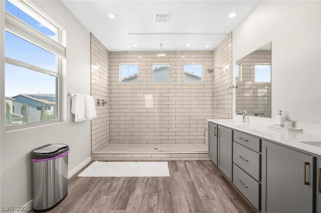 10310 Sierra Skye, Las Vegas, NV 89166