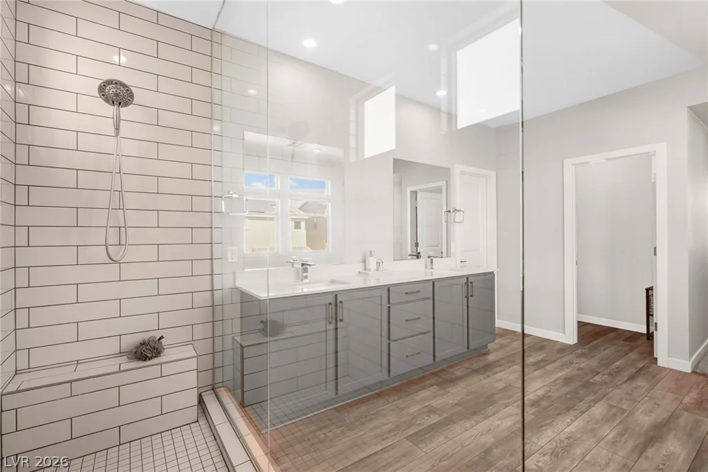10310 Sierra Skye, Las Vegas, NV 89166