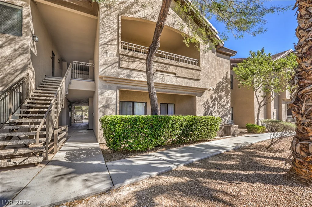 8250 Grand Canyon, Las Vegas, NV 89166