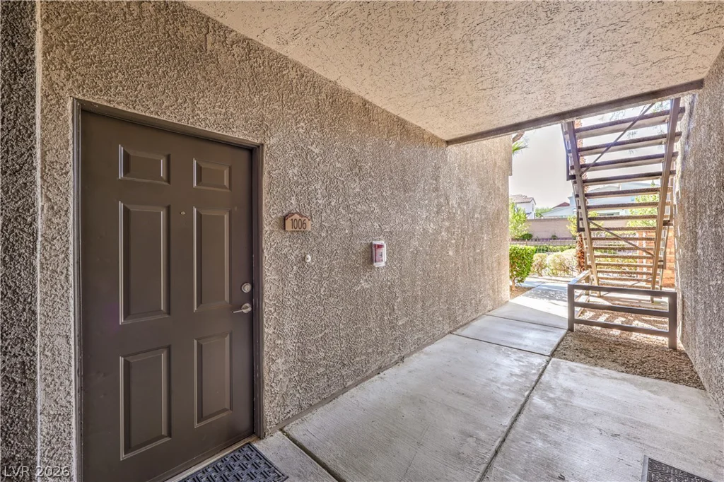 8250 Grand Canyon, Las Vegas, NV 89166