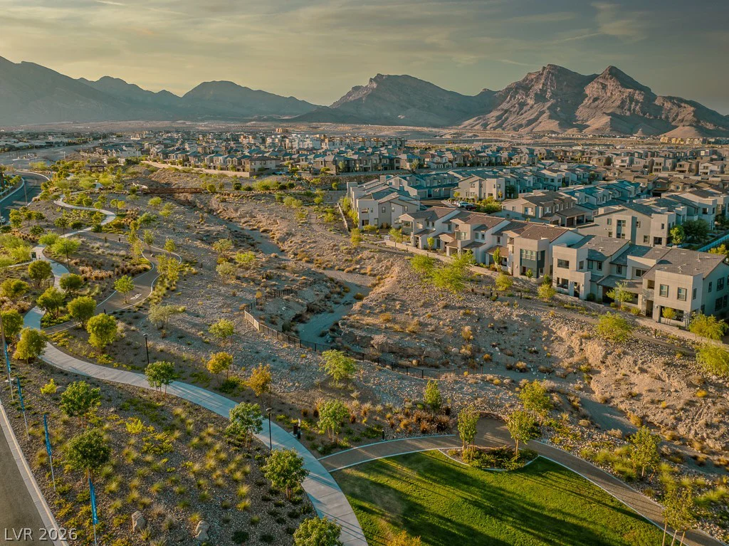 11689 Emerald Lake, Las Vegas, NV 89138