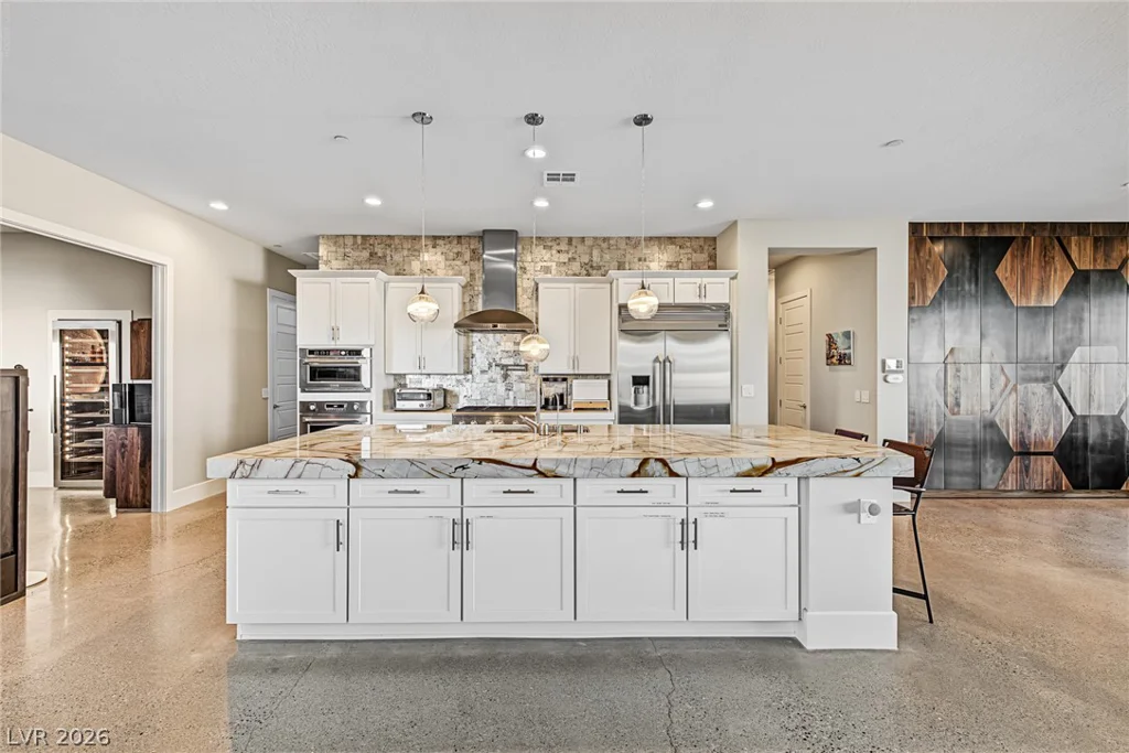 7942 Torino, Las Vegas, NV 89113