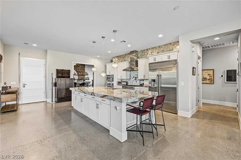 7942 Torino, Las Vegas, NV 89113