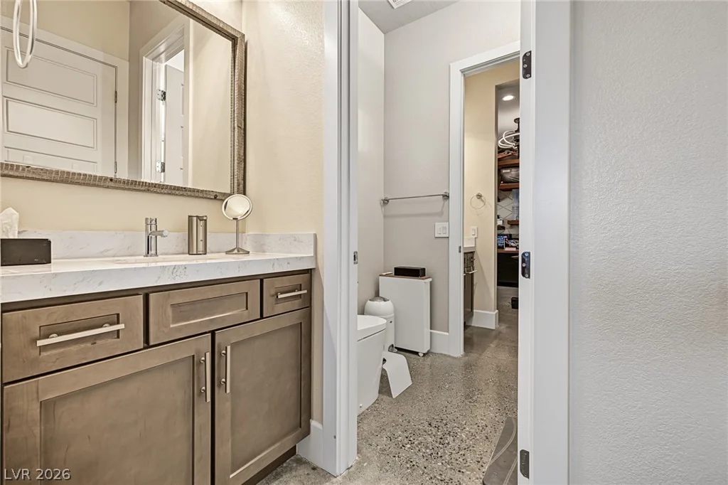 7942 Torino, Las Vegas, NV 89113