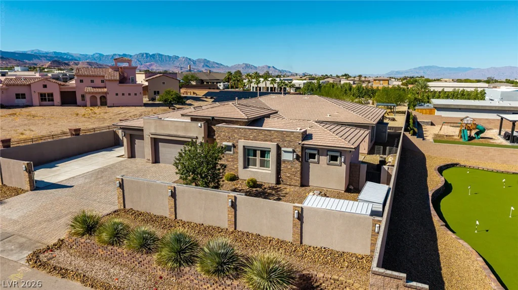 7942 Torino, Las Vegas, NV 89113