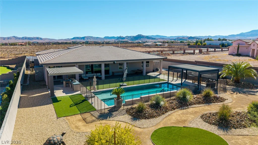 7942 Torino, Las Vegas, NV 89113