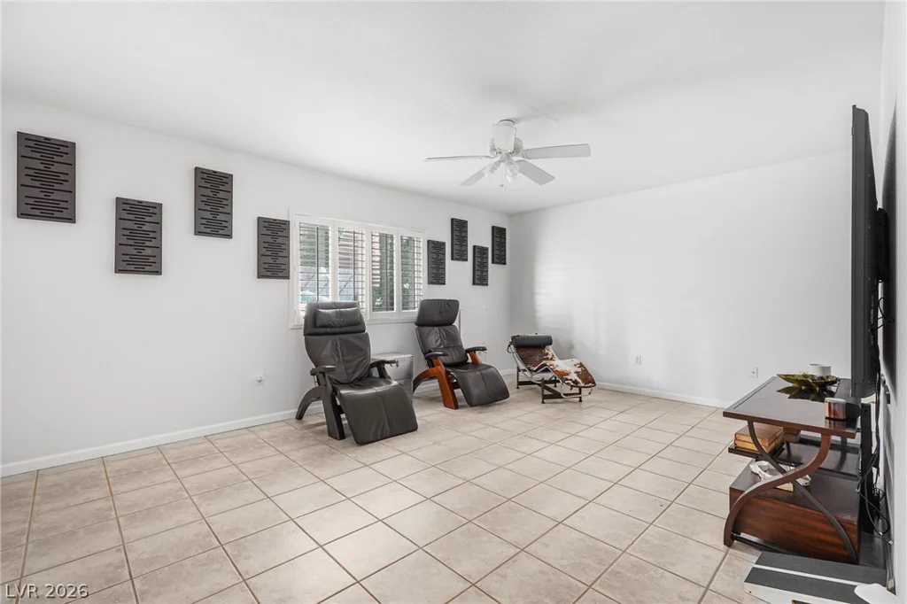 8821 Fall Green, Las Vegas, NV 89129