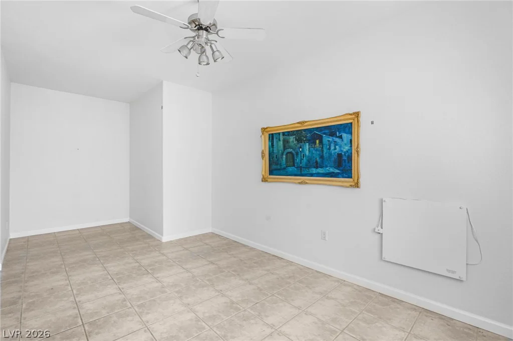 8821 Fall Green, Las Vegas, NV 89129