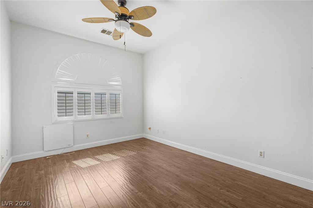8821 Fall Green, Las Vegas, NV 89129