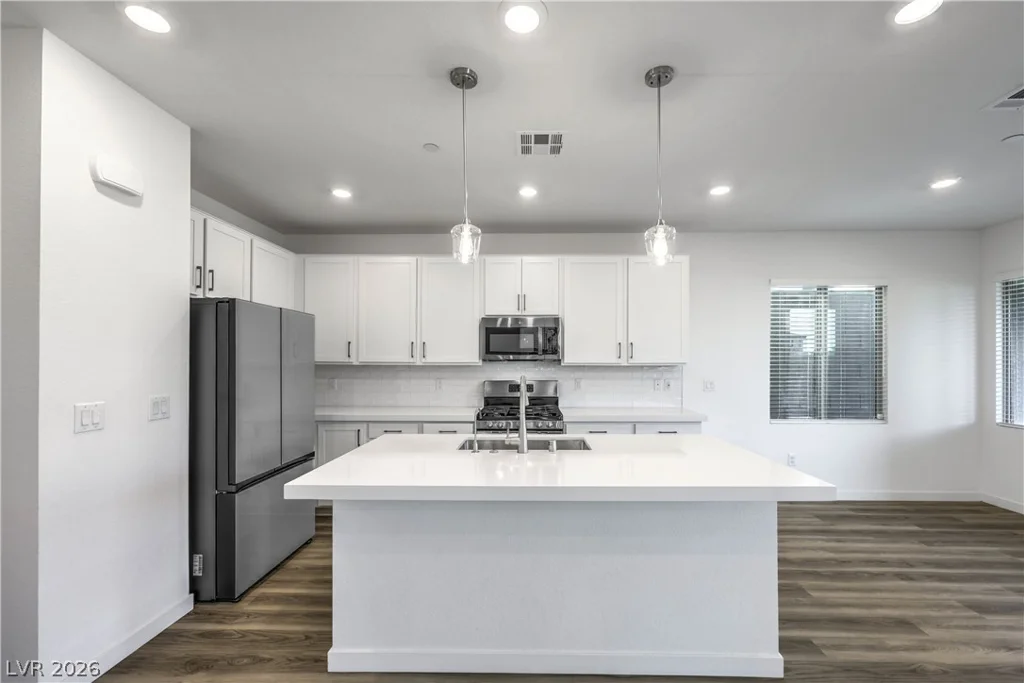 11540 OBSERVATION POINT, Las Vegas, NV 89138