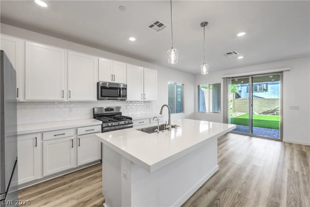 11540 OBSERVATION POINT, Las Vegas, NV 89138