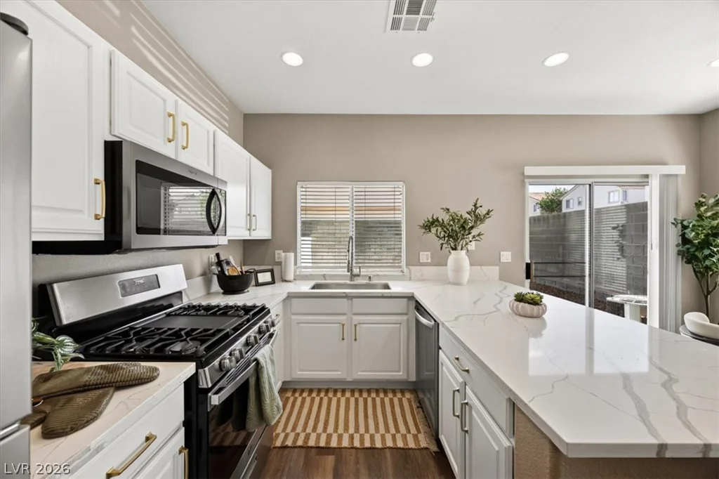 2594 Lazy Saddle, Henderson, NV 89002