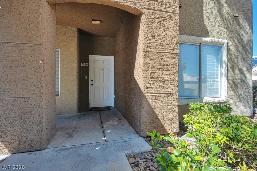 8025 Russell, Las Vegas, NV 89113