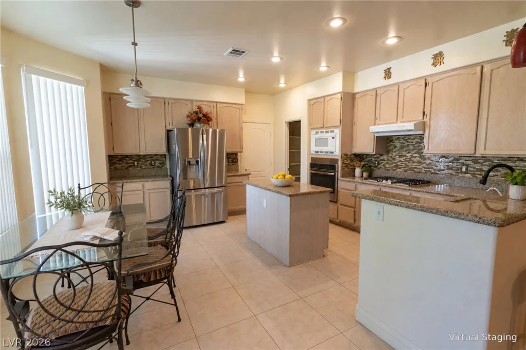 2880 Cooper Creek, Henderson, NV 89074