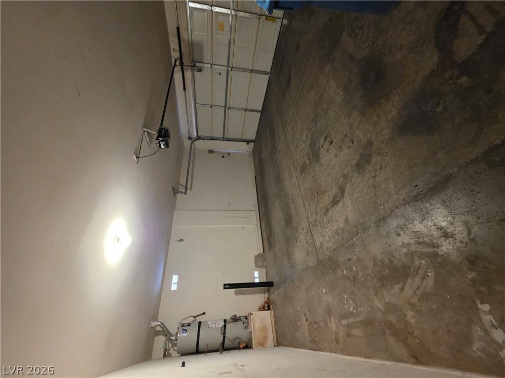 9829 Ridge Creek, Las Vegas, NV 89134