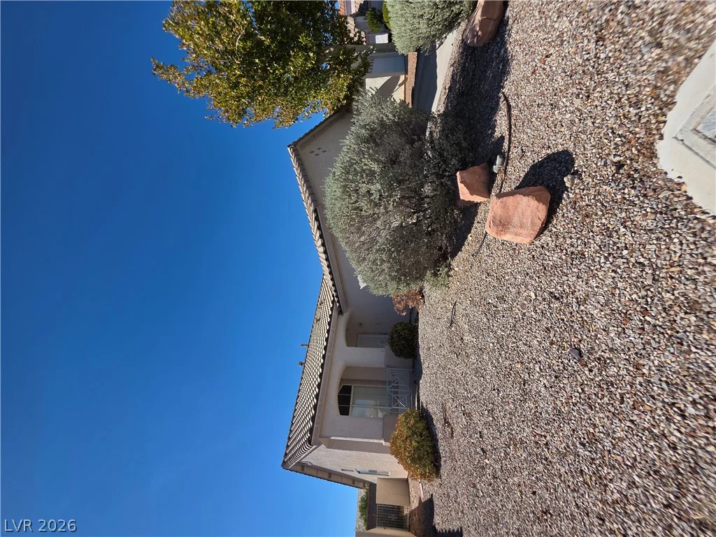 9829 Ridge Creek, Las Vegas, NV 89134