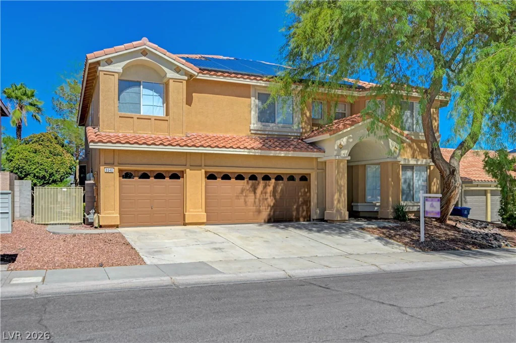 8640 Castle Hill, Las Vegas, NV 89129