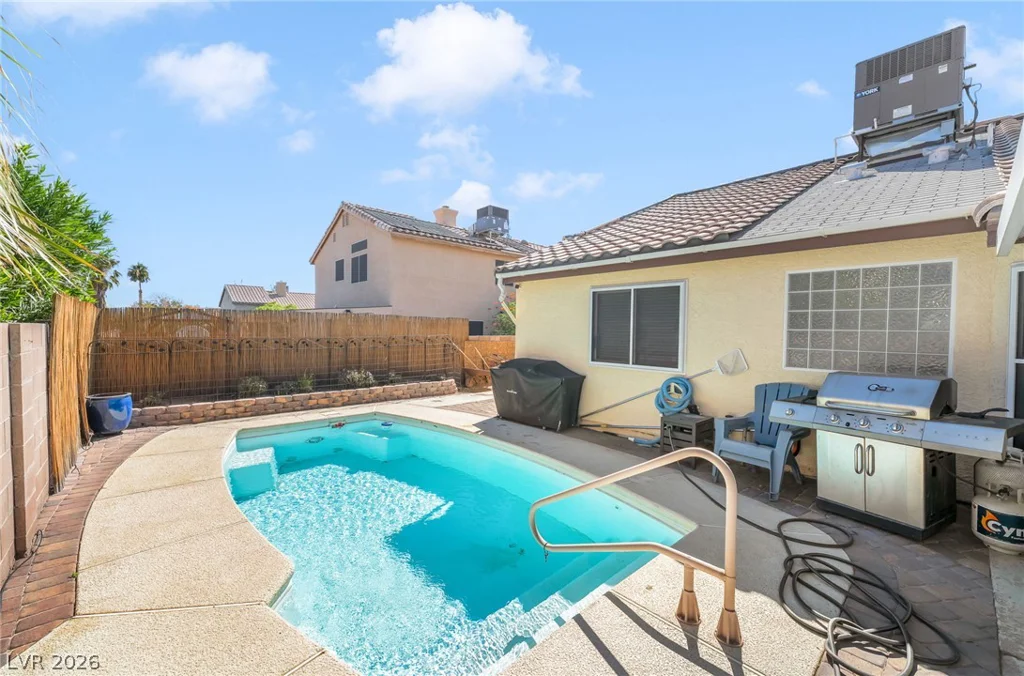 125 Heather, Henderson, NV 89002