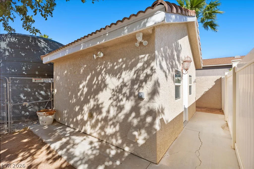 7650 Cowboy, Las Vegas, NV 89131