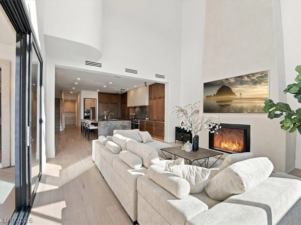 1967 Cherry Creek, Las Vegas, NV 89135