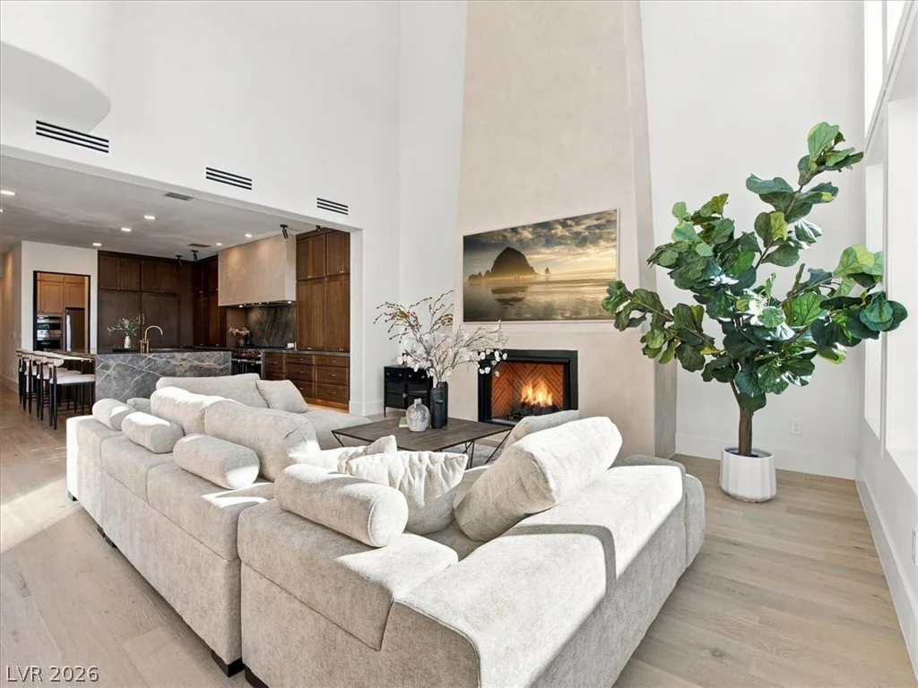 1967 Cherry Creek, Las Vegas, NV 89135
