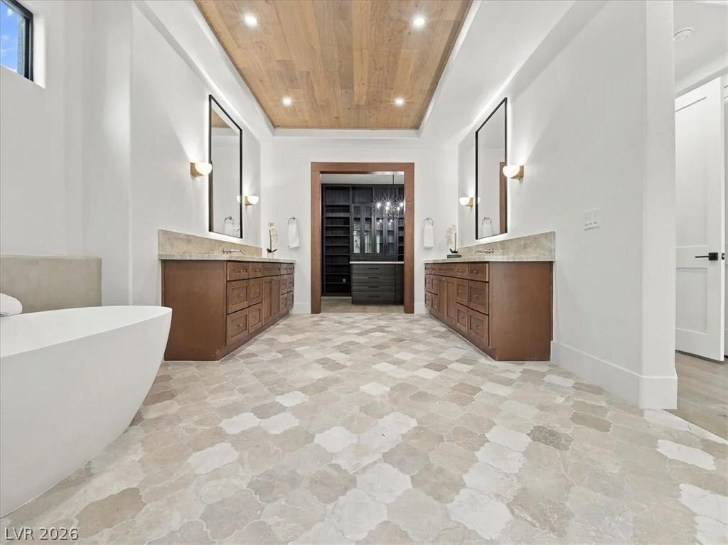 1967 Cherry Creek, Las Vegas, NV 89135