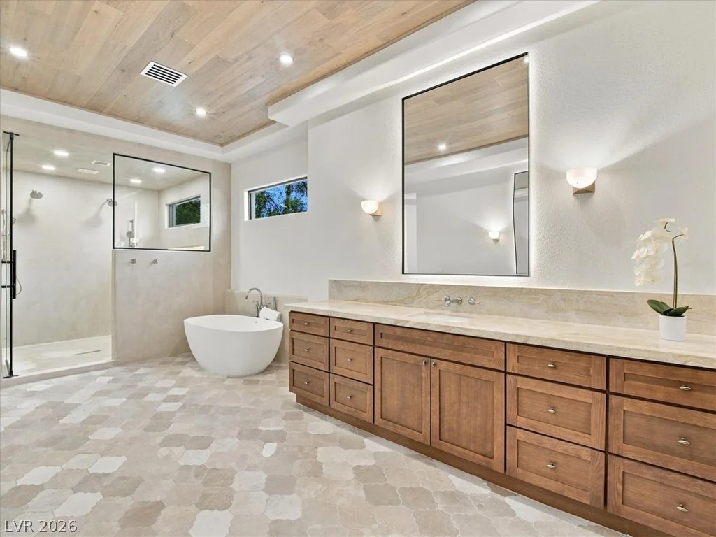 1967 Cherry Creek, Las Vegas, NV 89135