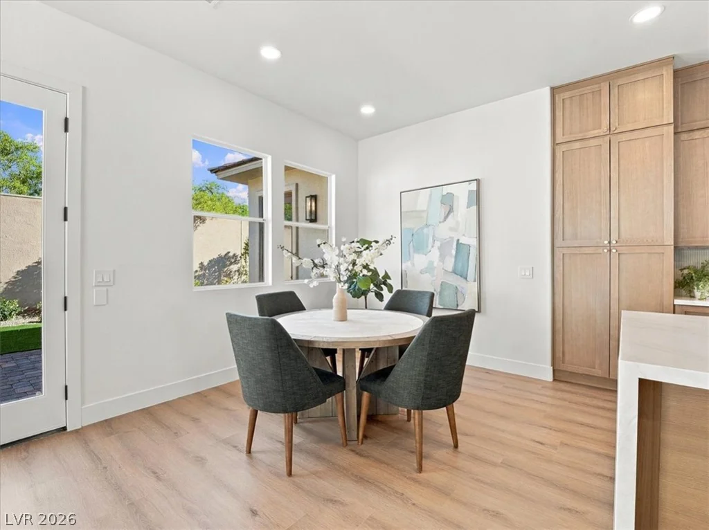 10860 Sterling Forest, Las Vegas, NV 89135