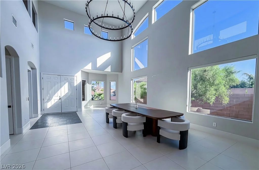 7614 Noche Oscura, Las Vegas, NV 89139