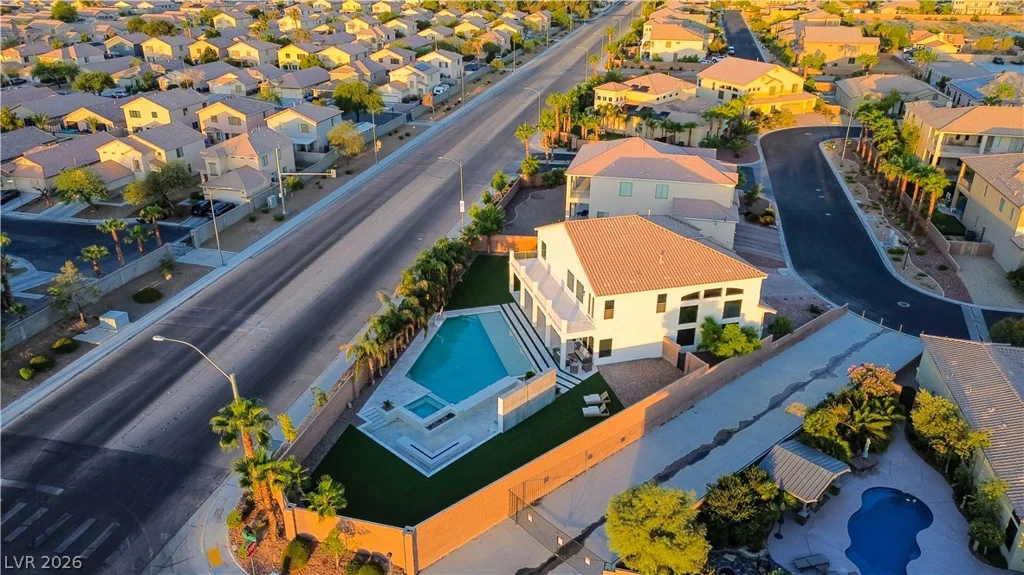 7614 Noche Oscura, Las Vegas, NV 89139