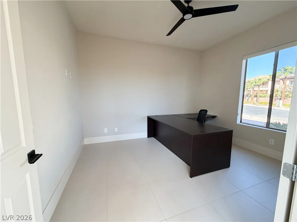 7614 Noche Oscura, Las Vegas, NV 89139