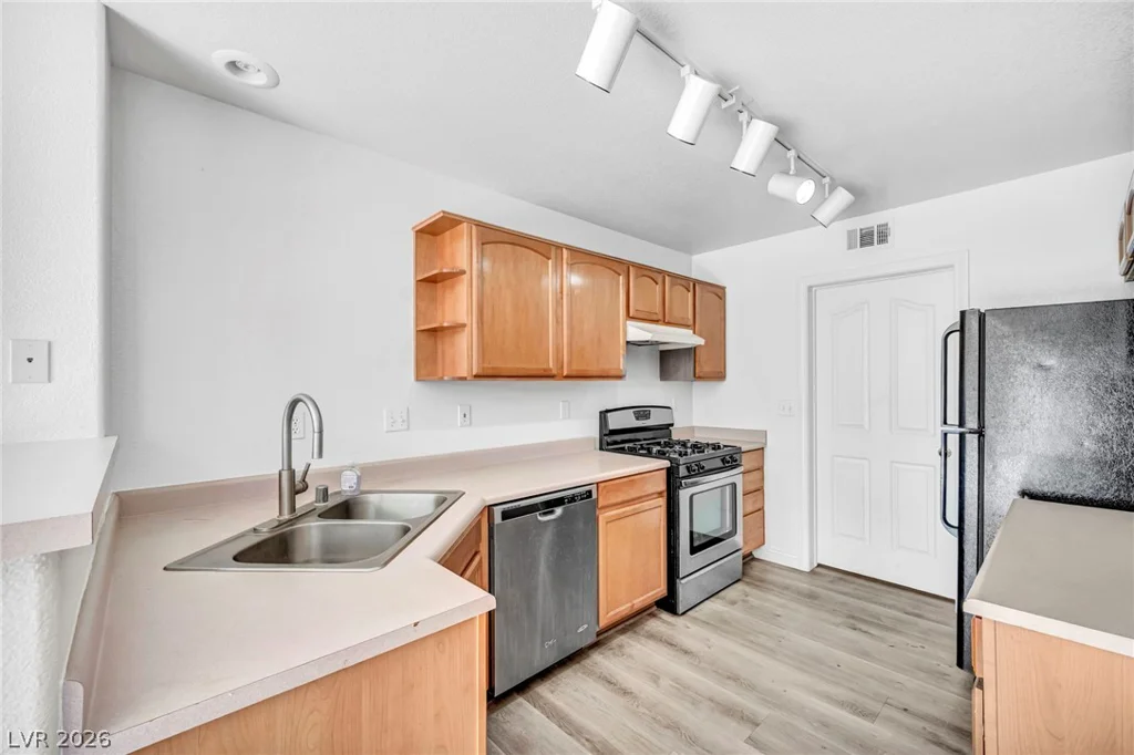 511 Armenian, Henderson, NV 89052